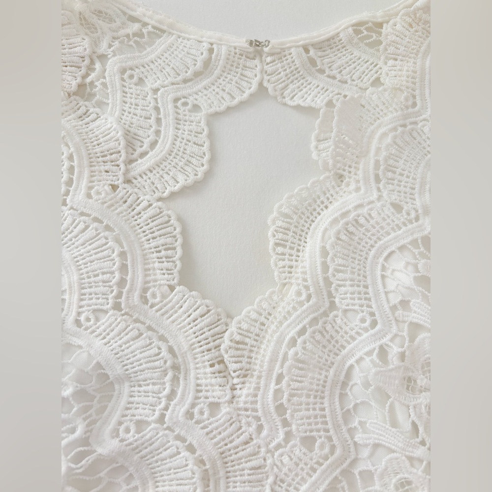 NWT - Lulus White Long Sleeve Bridal Dress - Picture 11 of 13
